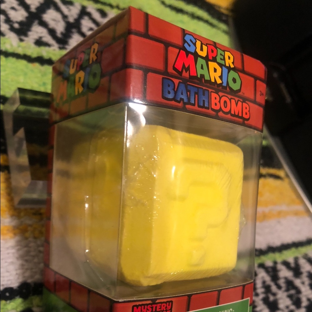 Super Mario Bath Bomb